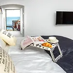 Studio Apartments La Boheme